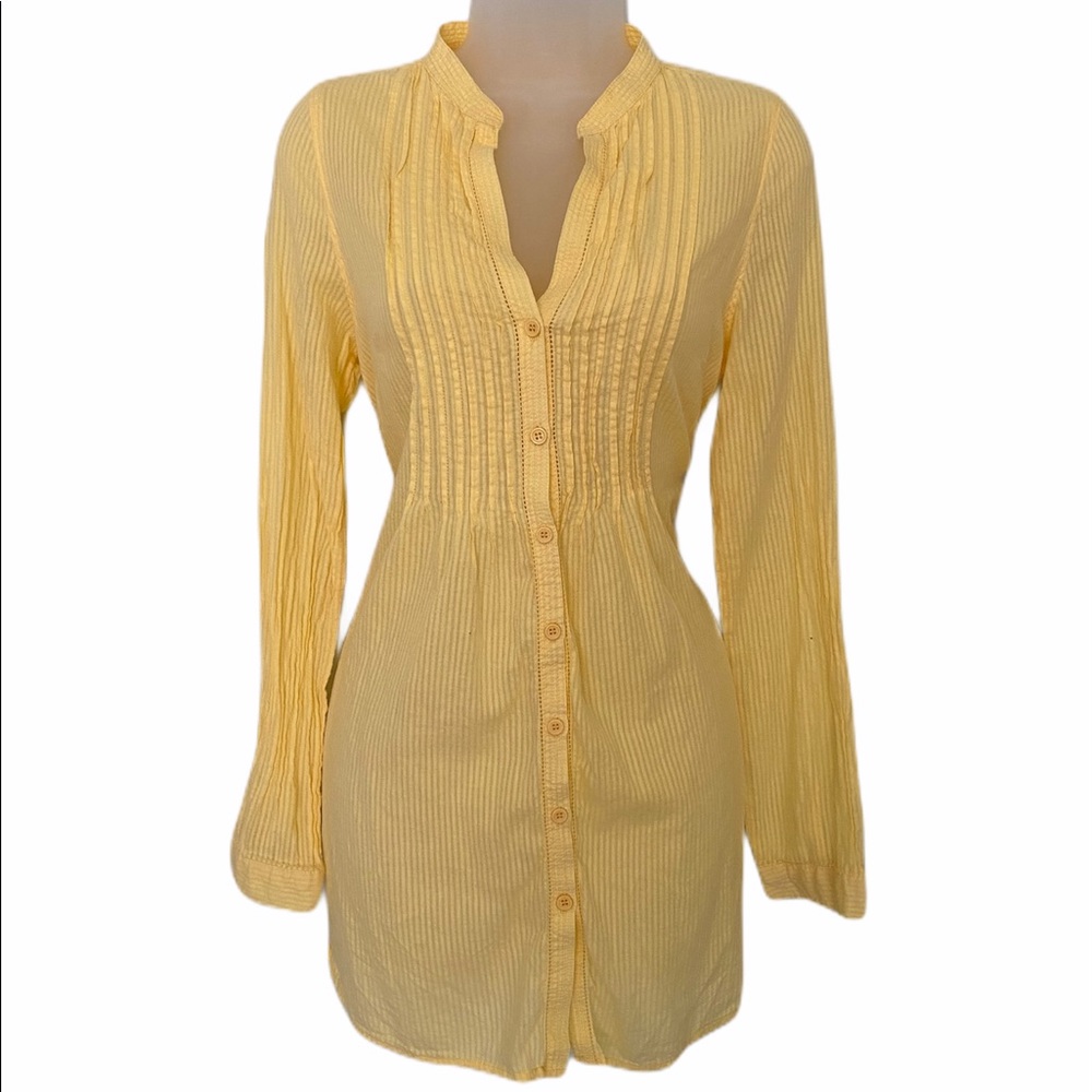 Tag Couture yellow long sleeve button up blouse